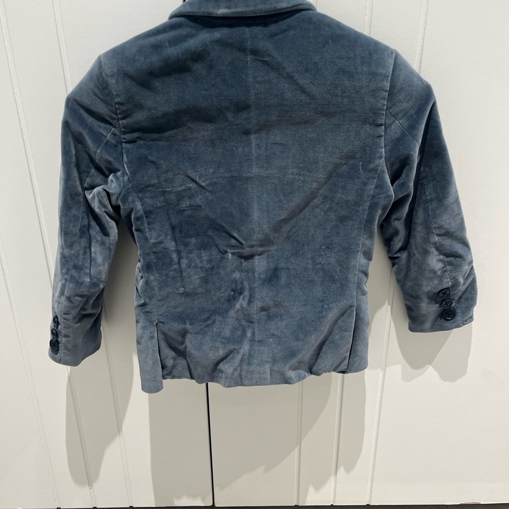 Elegant Kids Velvet Blazer in Blue - Picture 2 of 5